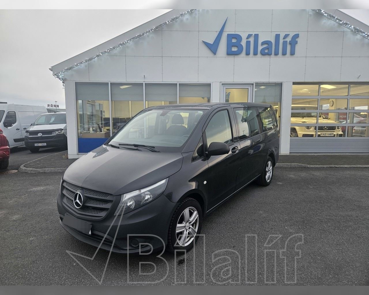 MERCEDES-BENZ VITO TOURER