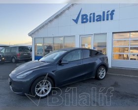 TESLA MODEL Y LONG RANGE