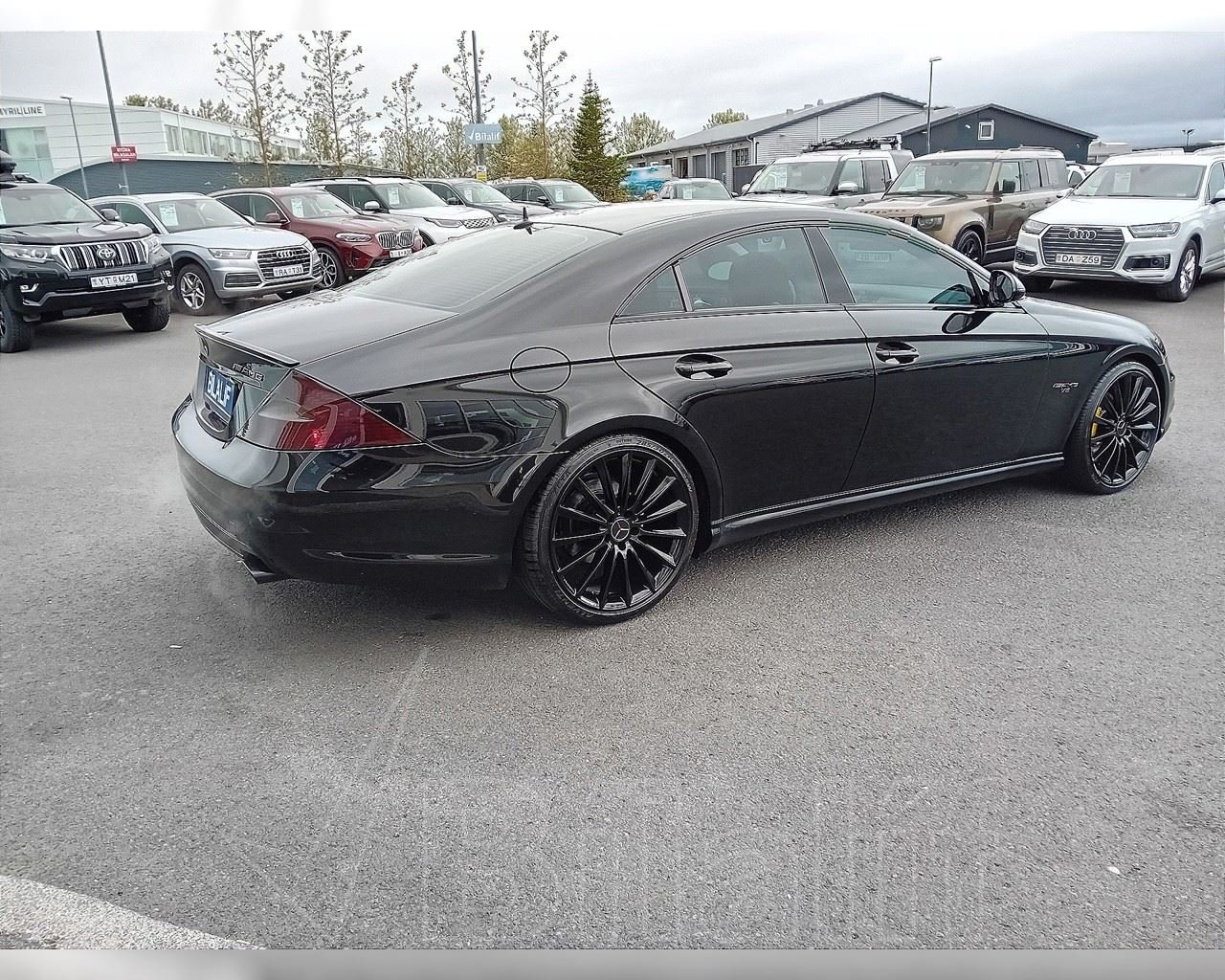 MERCEDES-BENZ CLS 500 AMG STYLE BLACK