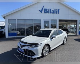 TOYOTA CAMRY LUXURY HYBRID