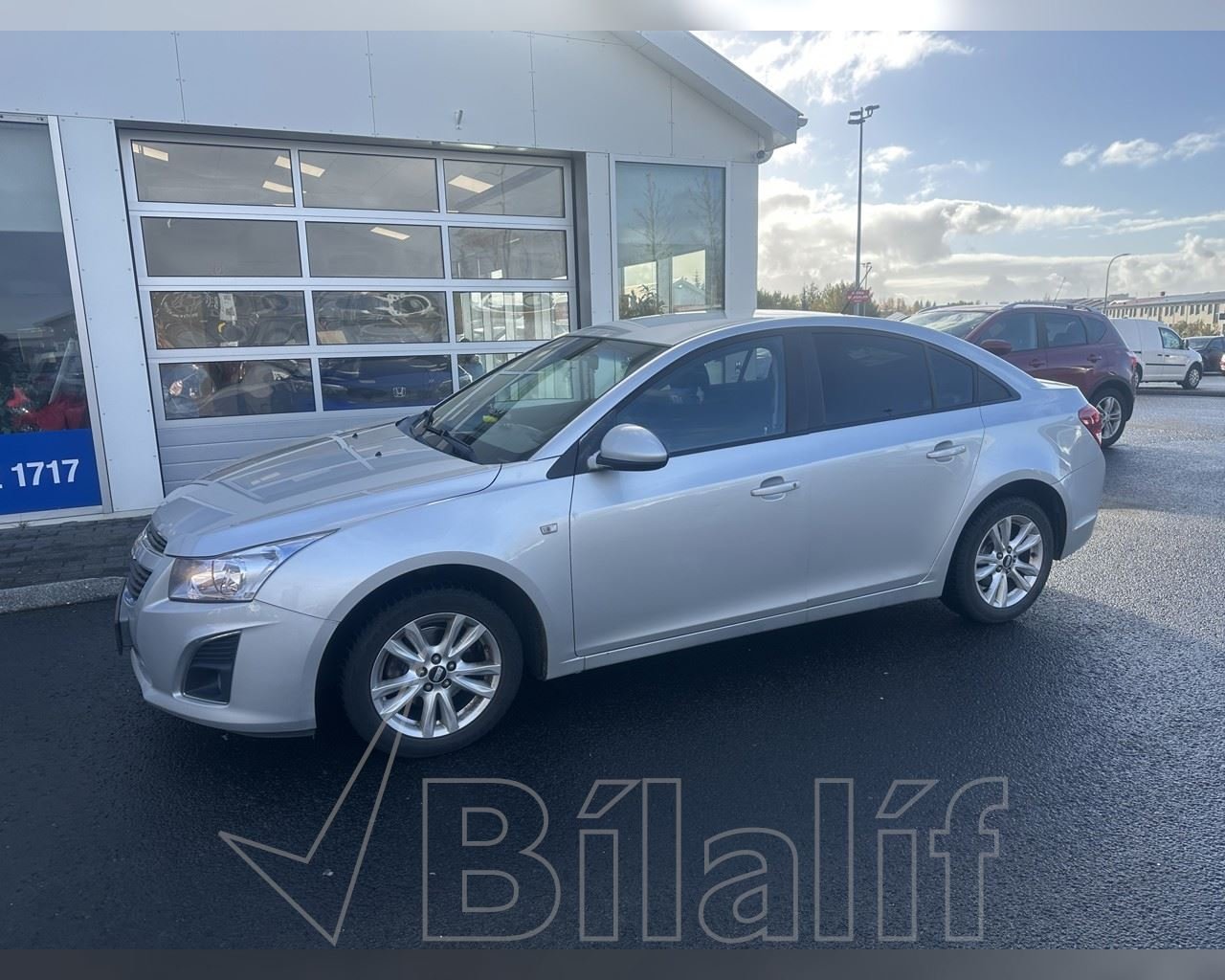 CHEVROLET CRUZE