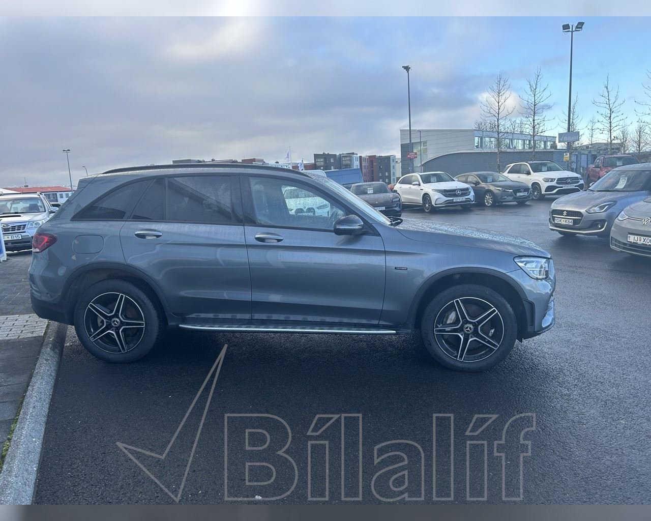 MERCEDES-BENZ GLC 300 E 4MATIC POWER
