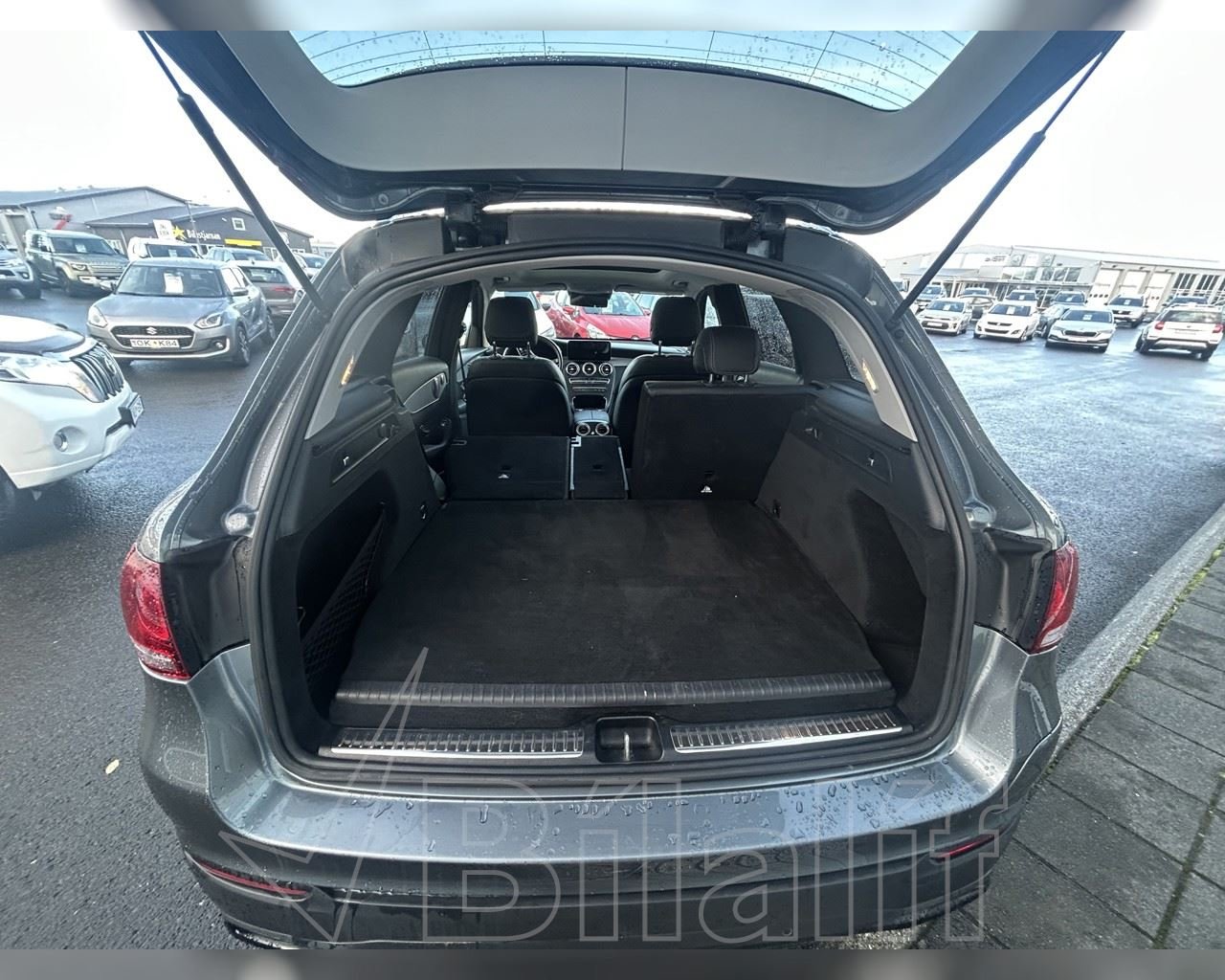 MERCEDES-BENZ GLC 300 E 4MATIC POWER