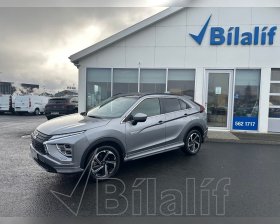 MITSUBISHI ECLIPSE CROSS INSTYLE PLUS
