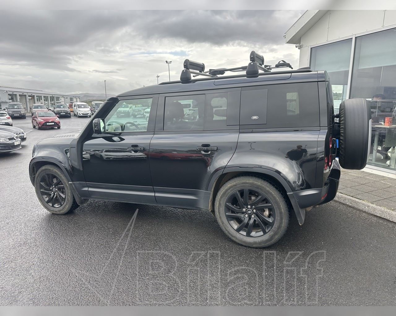 LAND ROVER DEFENDER HSE