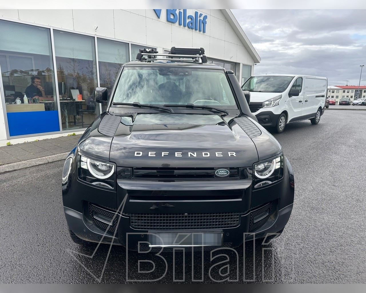 LAND ROVER DEFENDER HSE