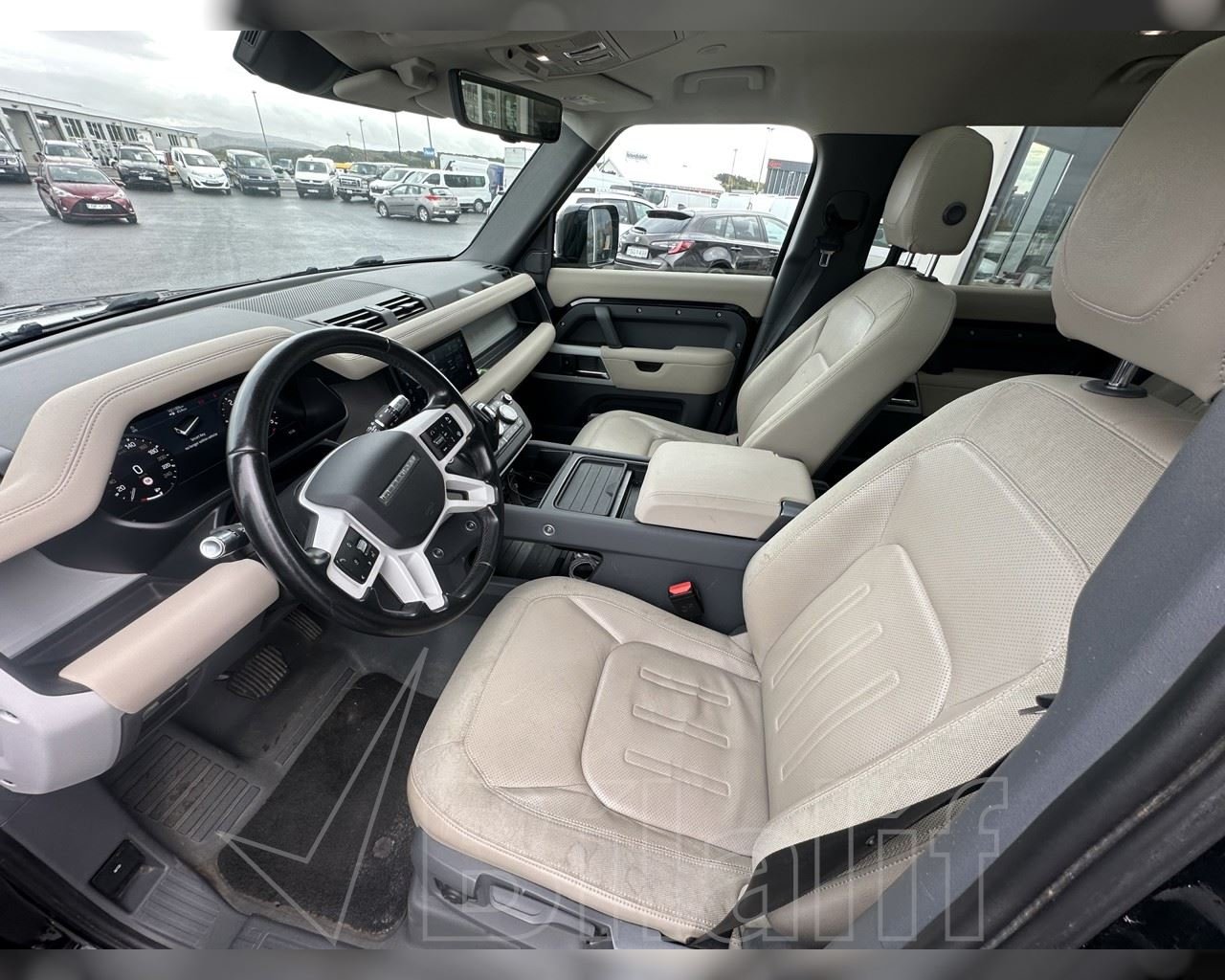 LAND ROVER DEFENDER HSE