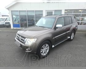 MITSUBISHI PAJERO INSTYLE