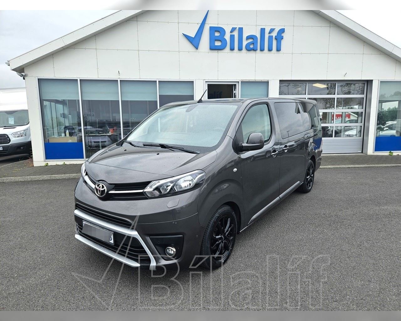 TOYOTA PROACE VERSO LANGUR AT