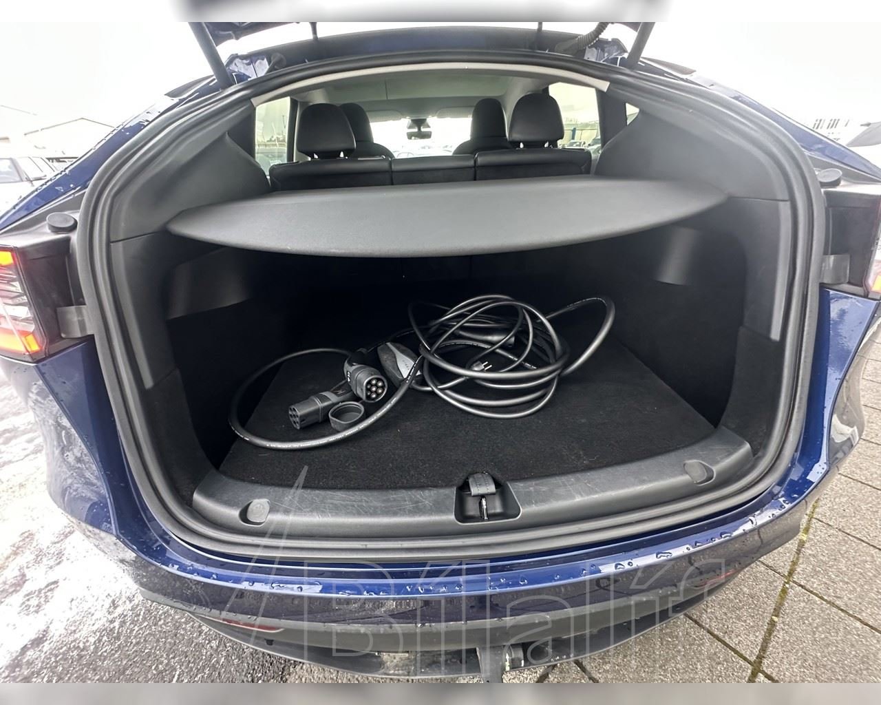 TESLA MODEL Y LONG RANGE